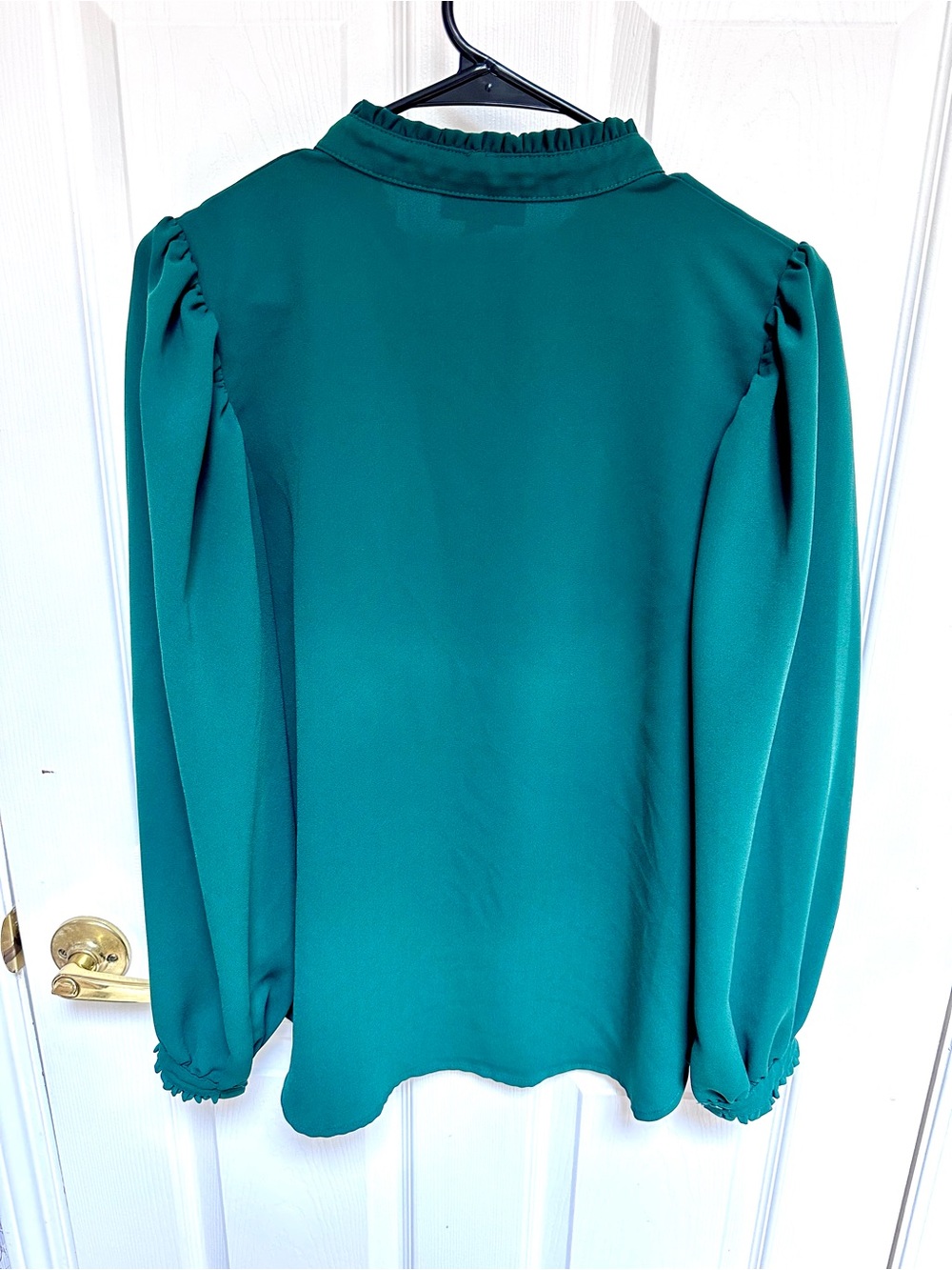 Bundle of Women’s M Long Sleeve Shirts - Picture 3 of 16